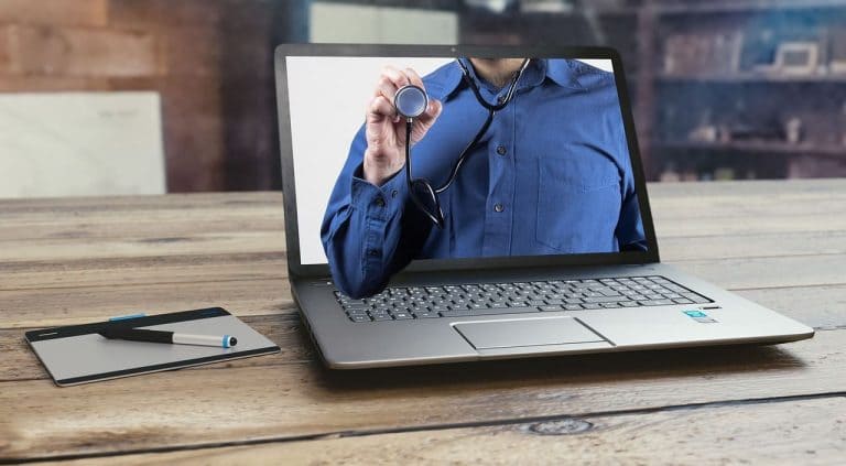 Teleducação: o que é, como funciona e vantagens da prática na saúde